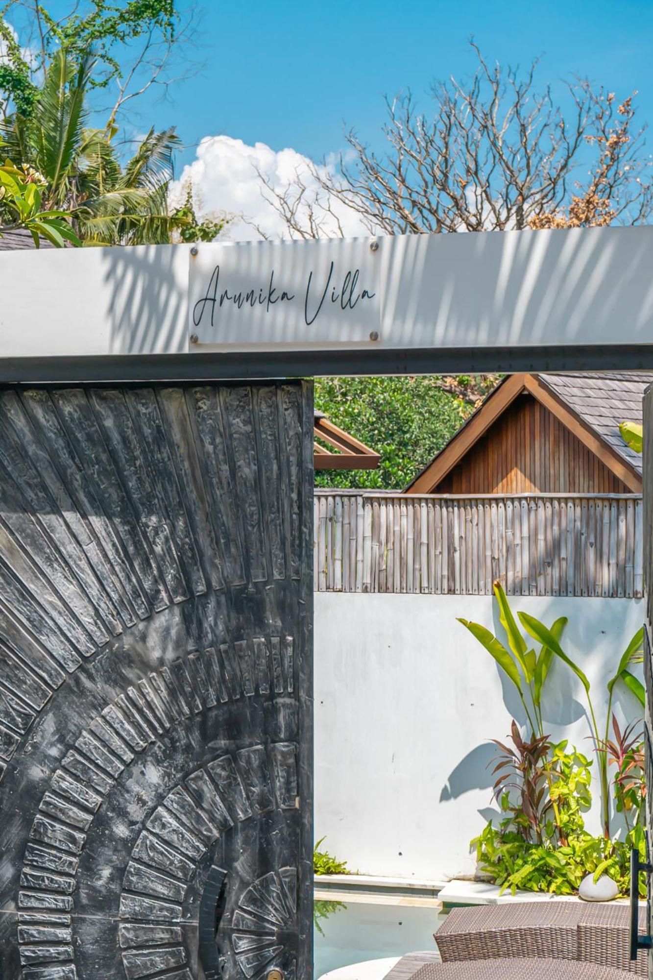 Villa Arunika - Stylish Tropical 2Br Villa Close To Nyanyi Beach! Selemadeg Eksteriør bilde
